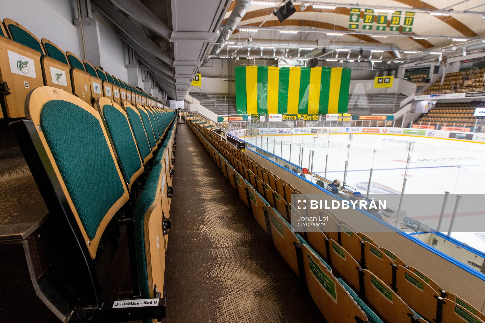 Tomma läktare i A3 arena