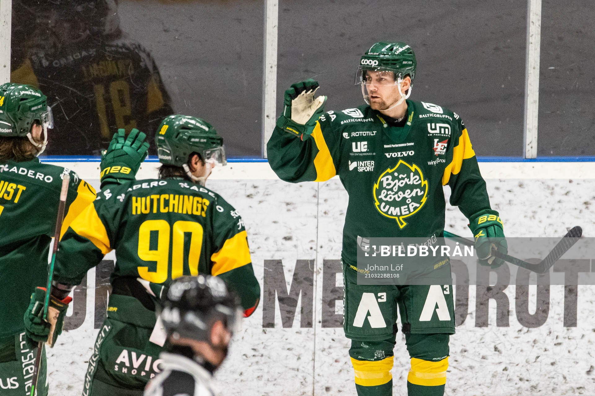 Björklövens Justin Crandall jublar