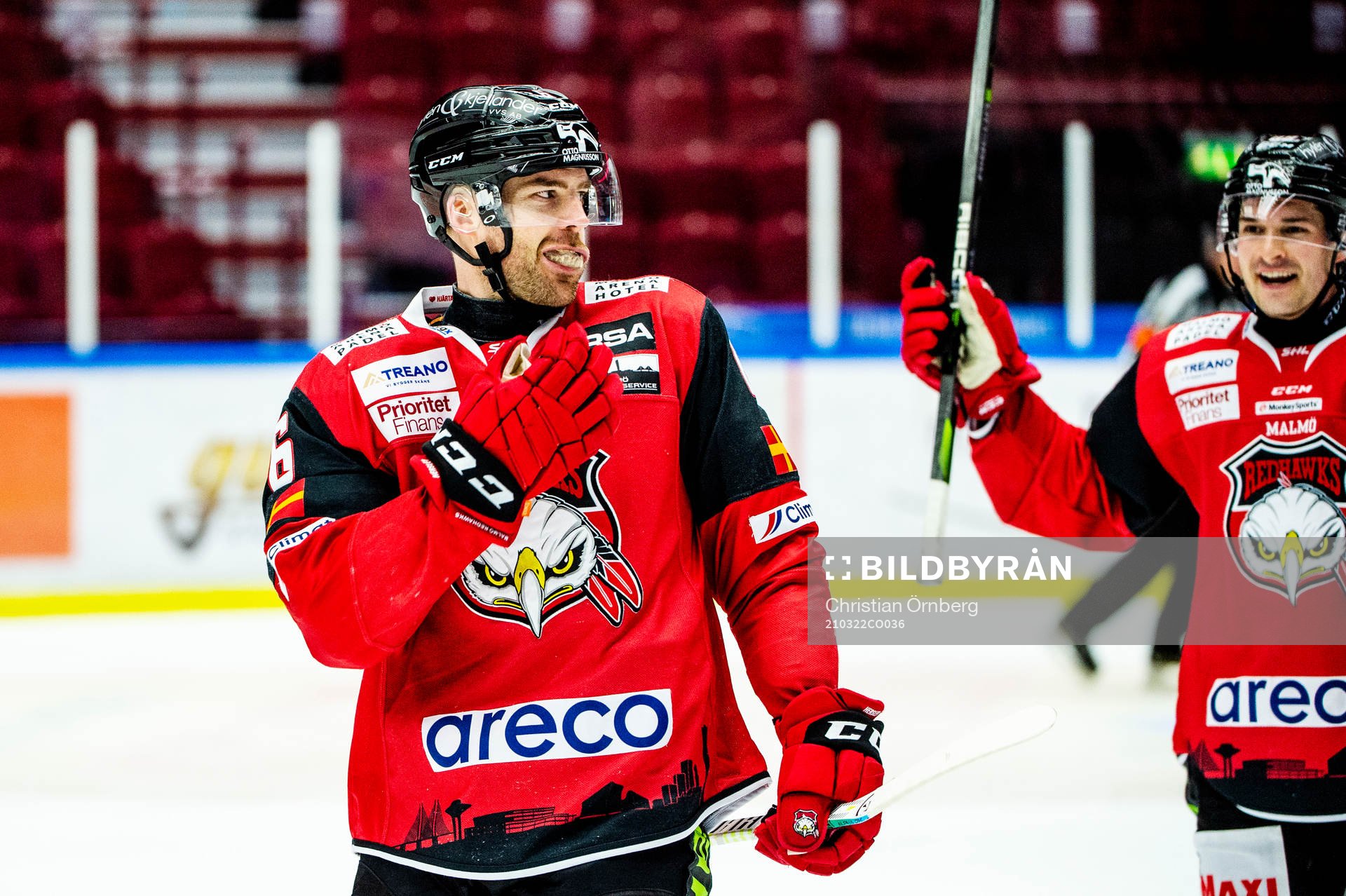 Malmö Redhawks Patrik Hersley jublar