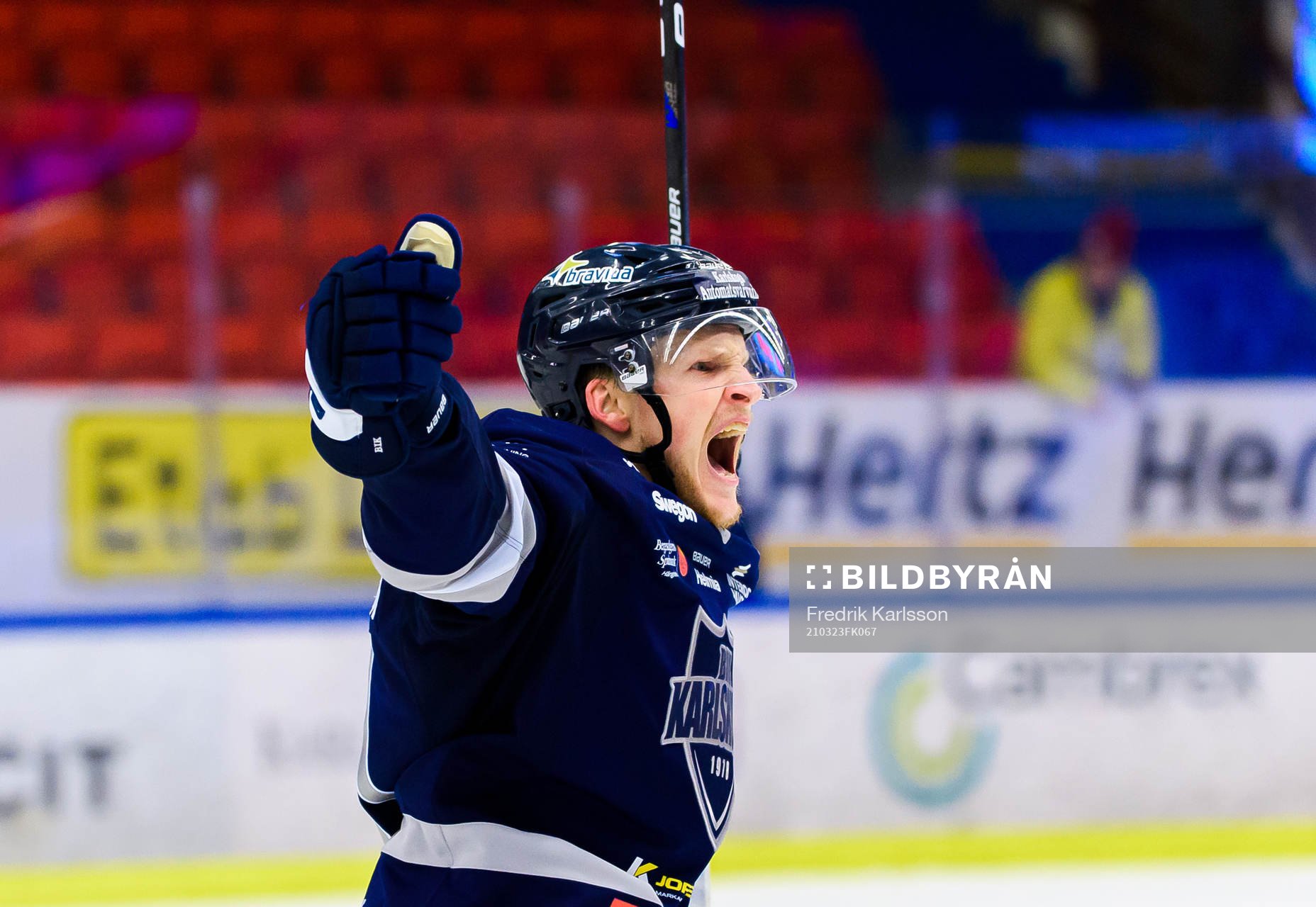 Karlskogas Mikael Eriksson jublar