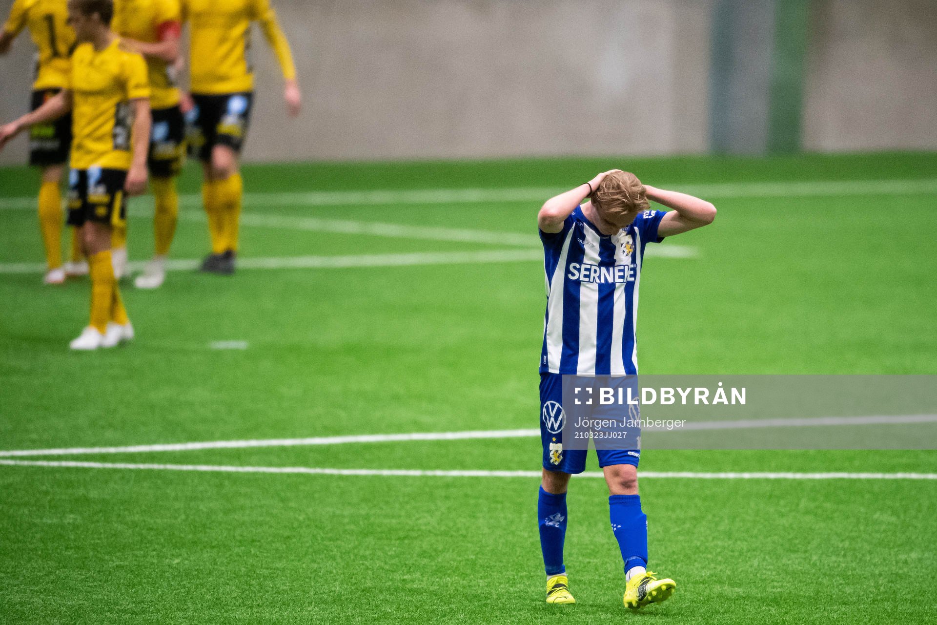 IFK Göteborgs Hannes Lennartsson deppar