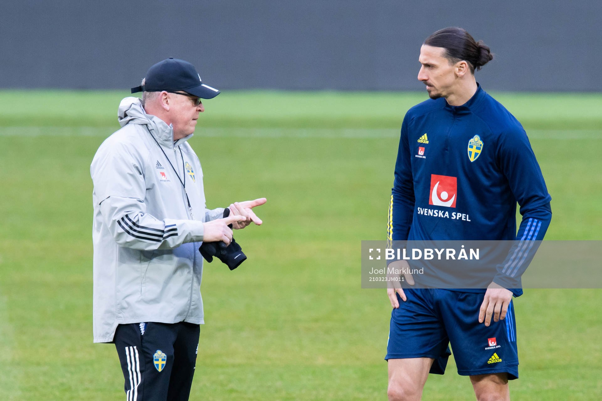 Head coach Janne Andersson and Zlatan Ibrahimovic of the