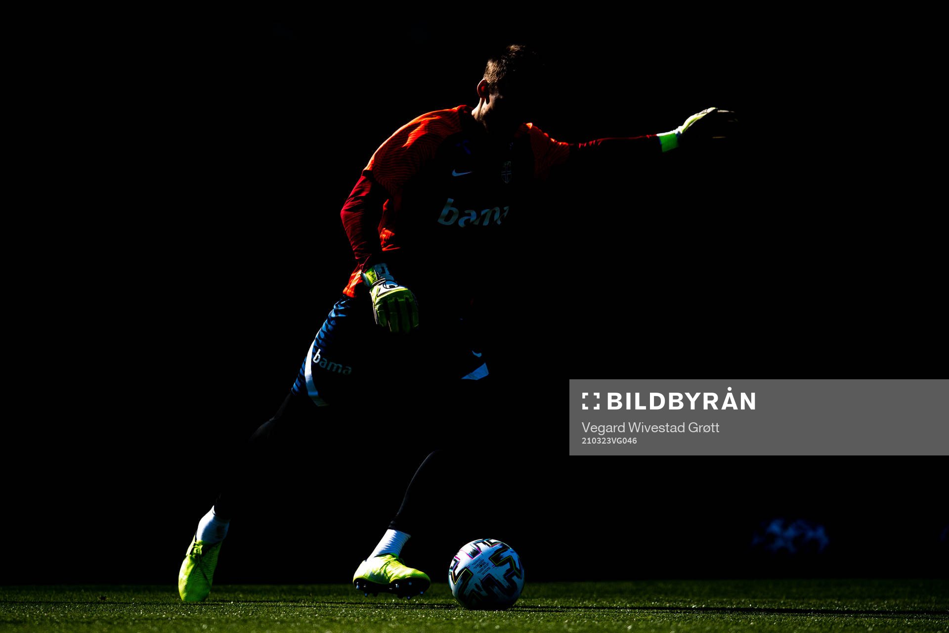 Goalkeeper Rune Almenning Jarstein of the Norwegian