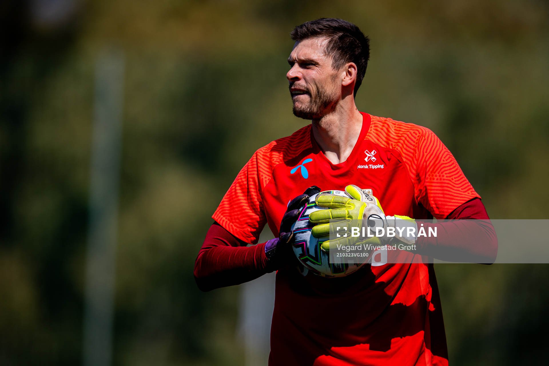 Goalkeeper Rune Almenning Jarstein of the Norwegian