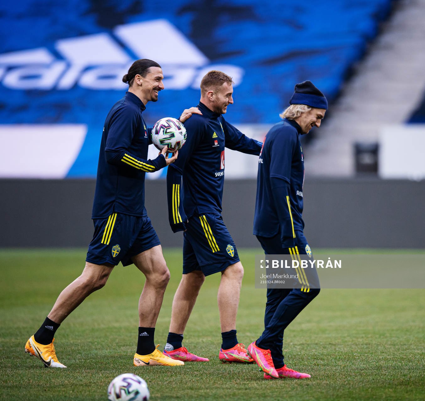 Zlatan Ibrahimovic, Dejan Kulusevski and Emil Forsberg of
