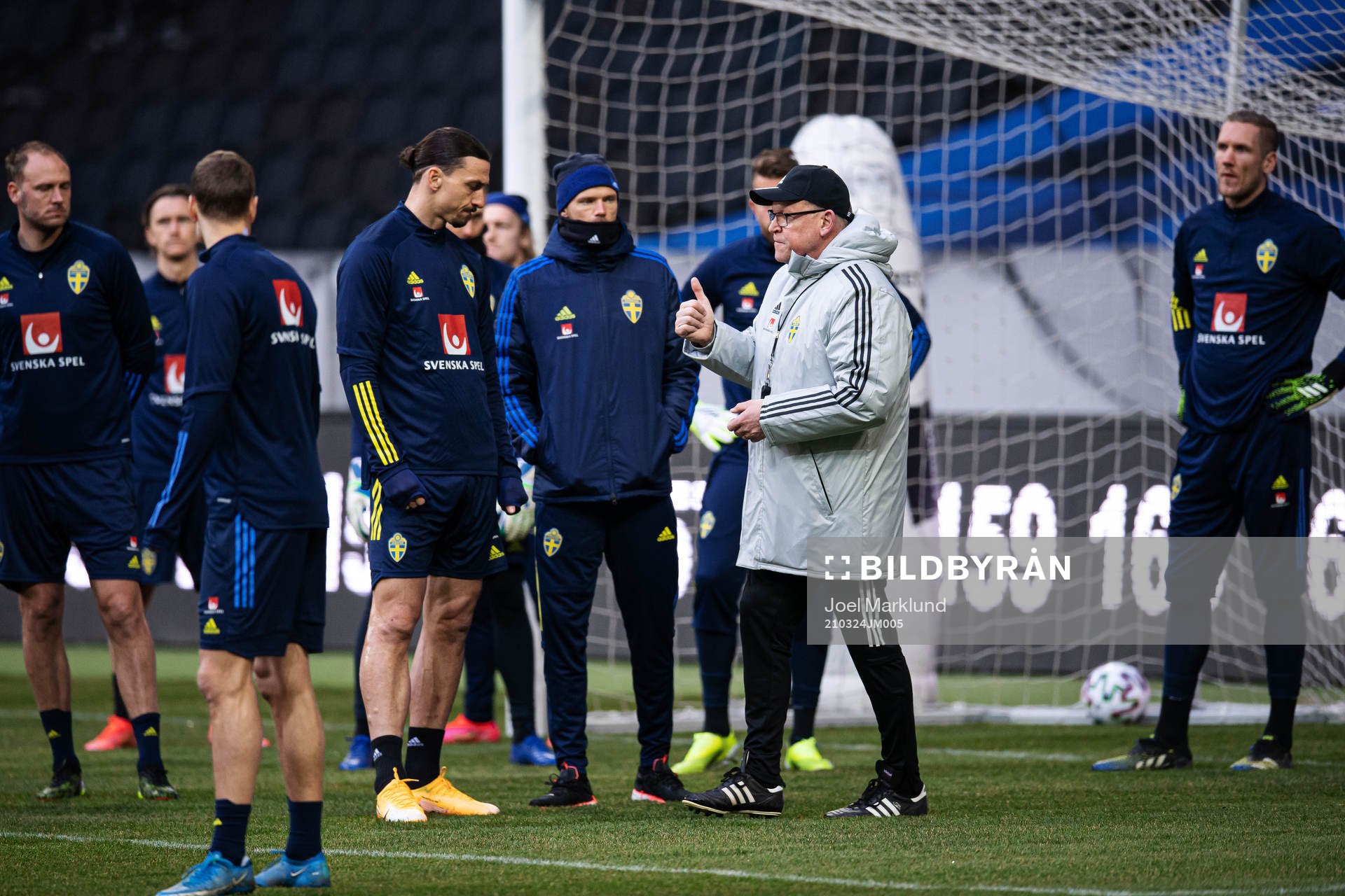 Zlatan Ibrahimovic and head coach Janne Andersson of the