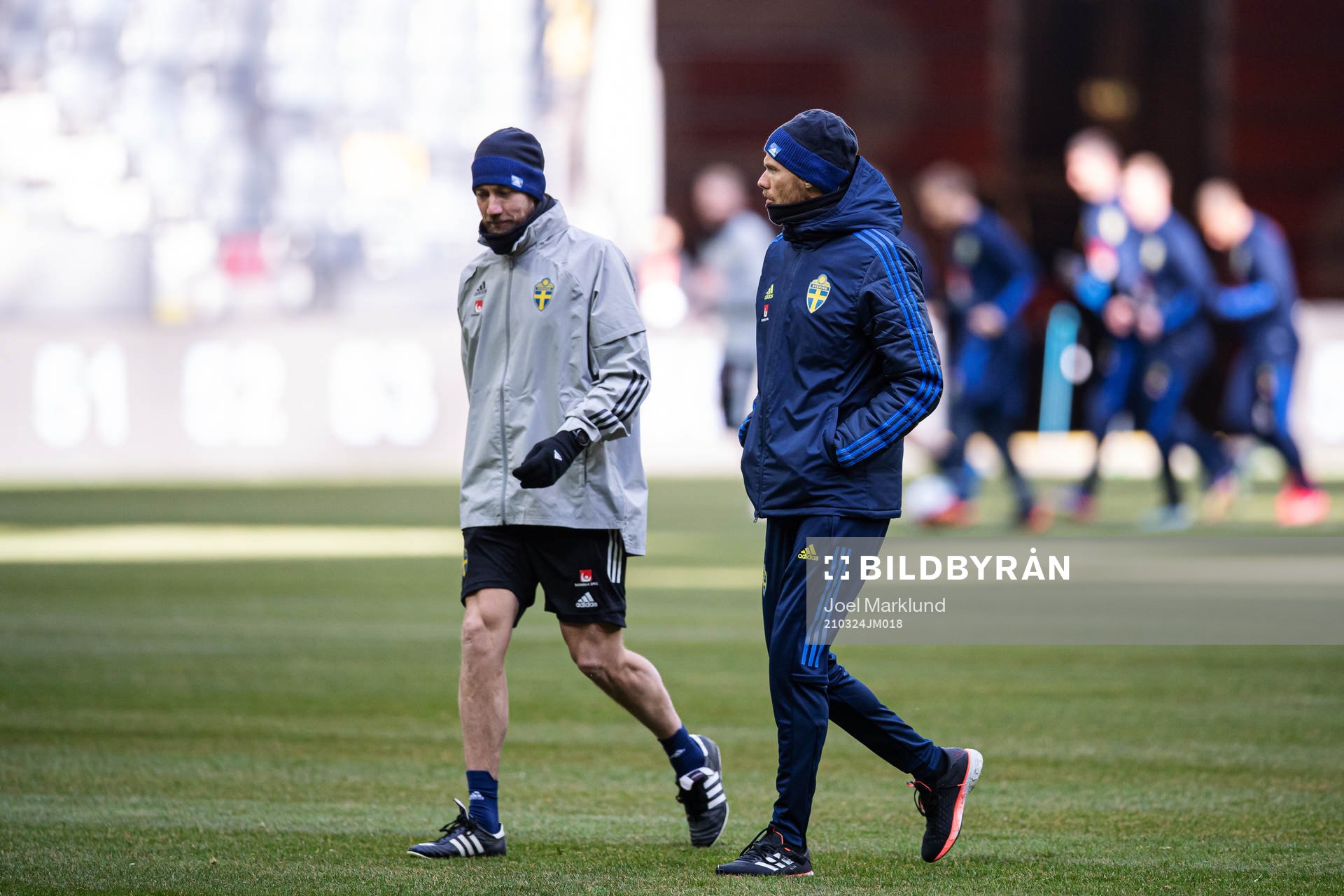 Christian Andersson, naprapath, and Marcus Berg of the