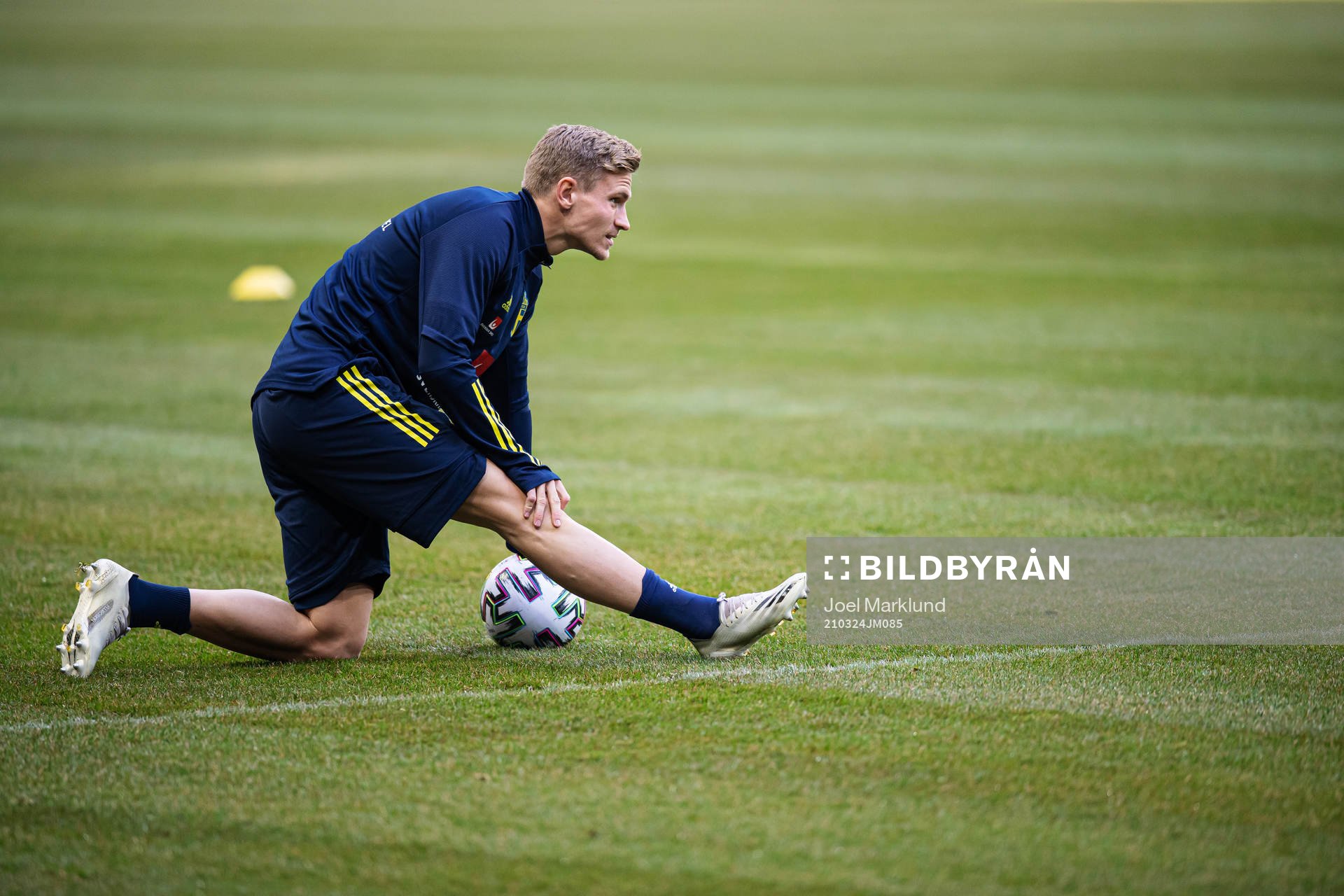 Carl Starfelt of the Swedish national football team