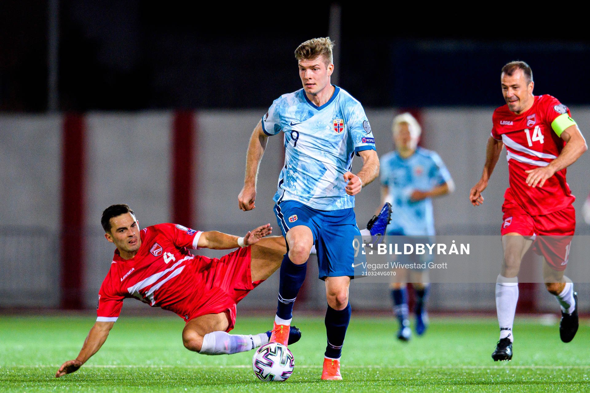 Alexander Sørloth of Norway against John Sergeant and Roy