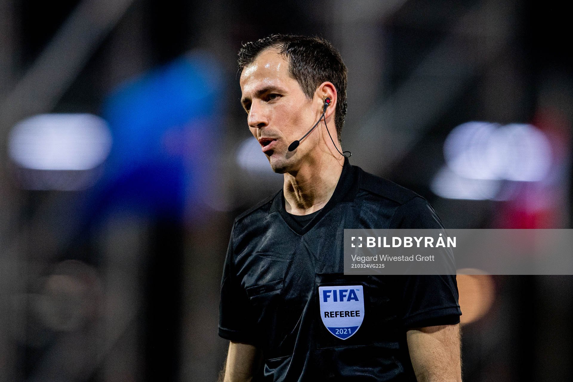 Referee Duje Strukan