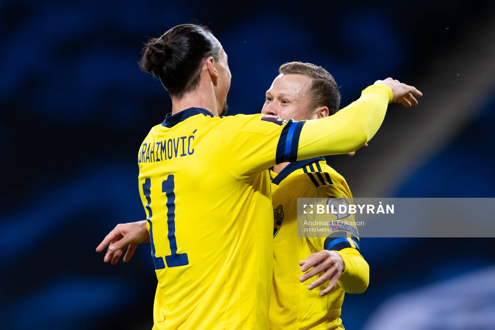 Zlatan Ibrahimovic and Viktor Claesson of Sweden celebrates