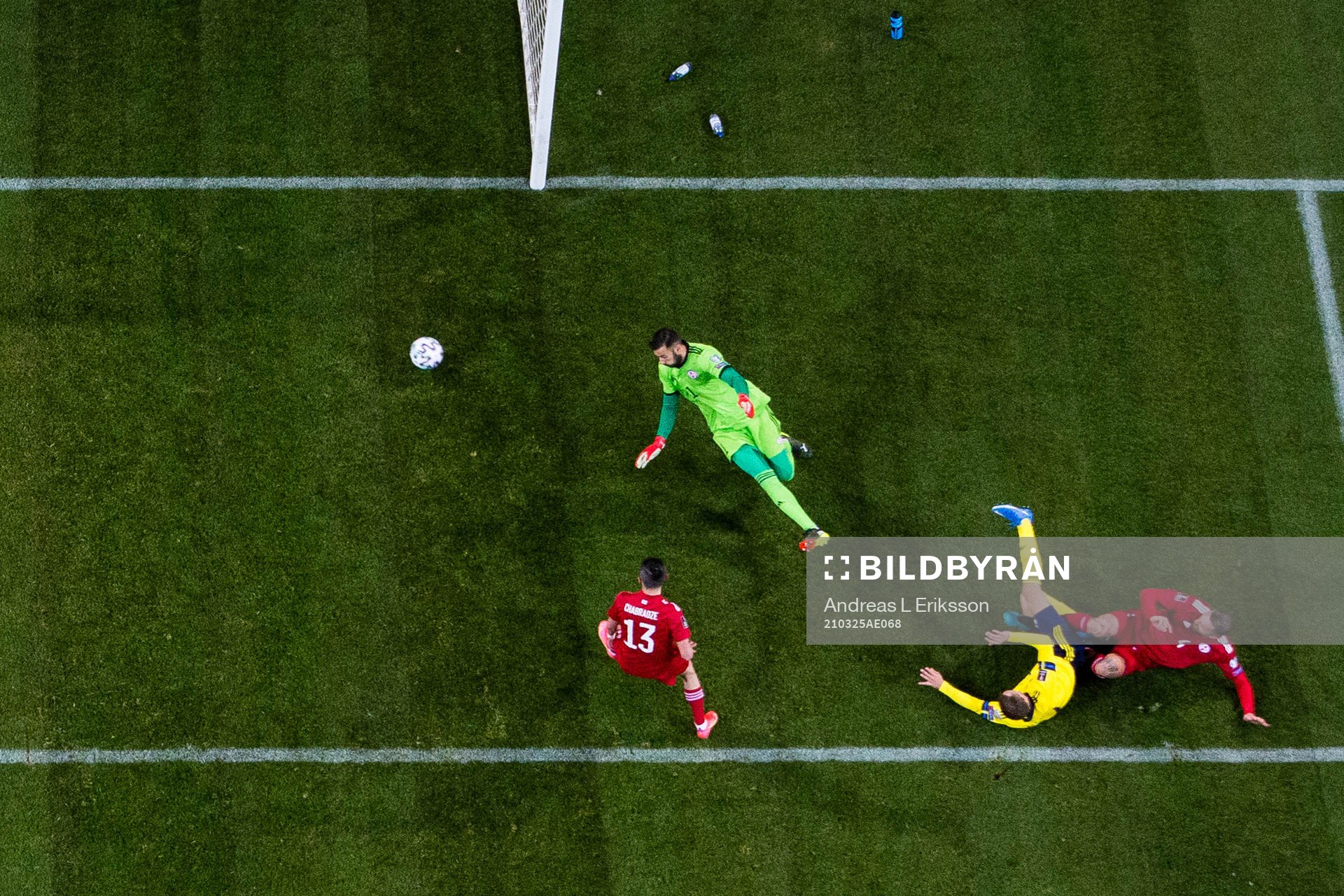 Viktor Claesson of Sweden scores 1-0 passed goalkeeper