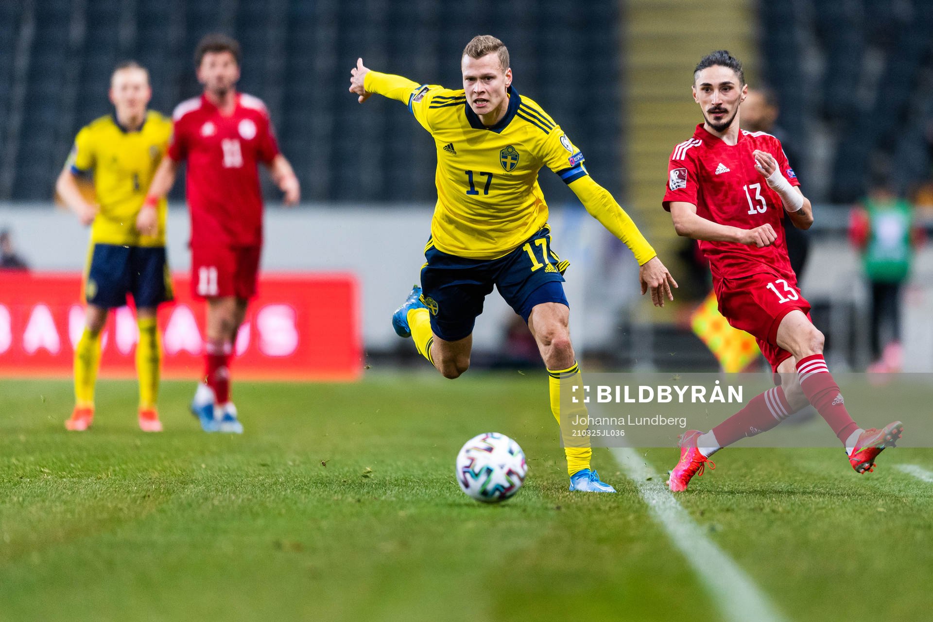 Viktor Claesson of Sweden and Grigol Chabradze of Georgia