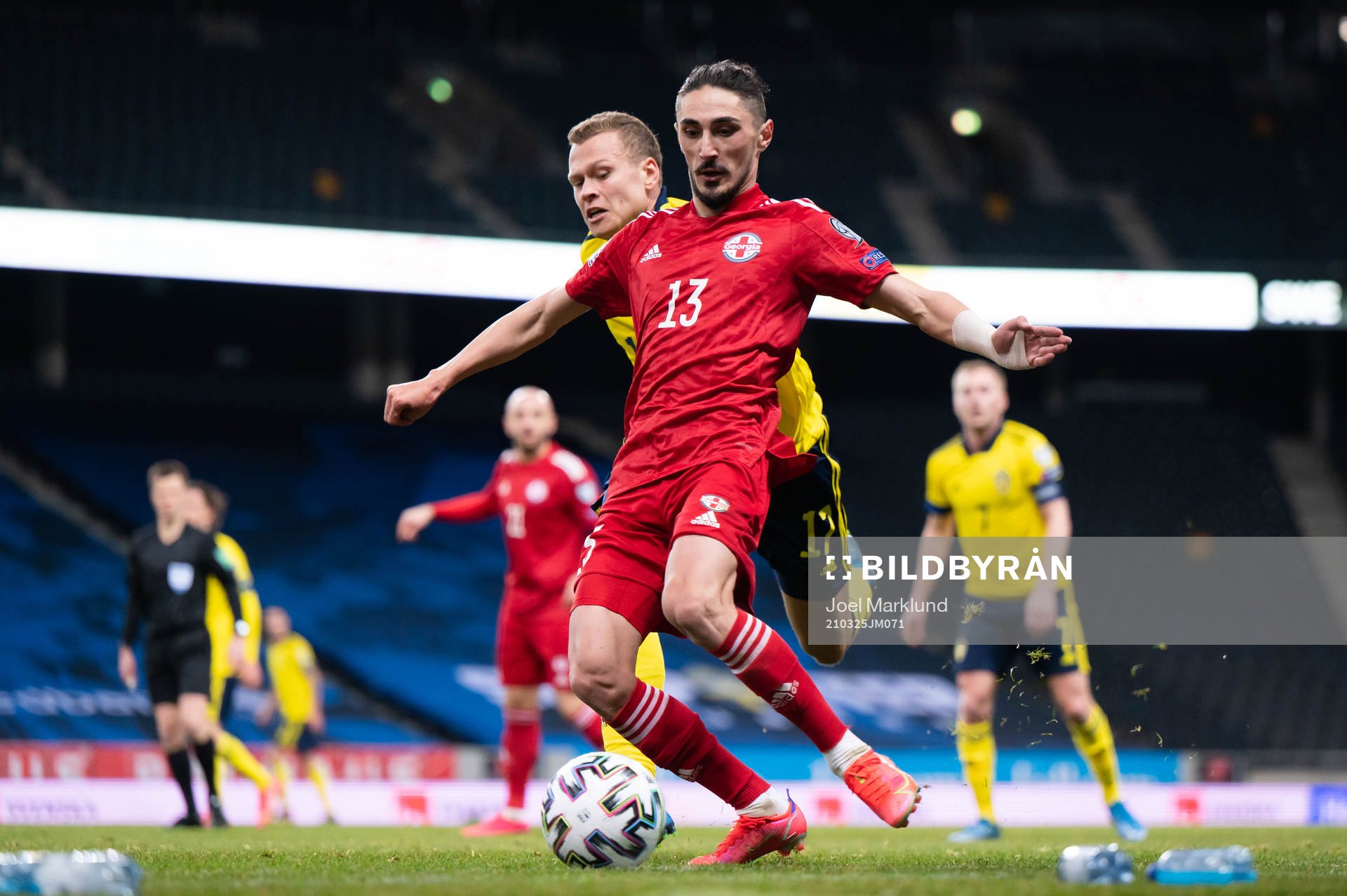 Viktor Claesson of Sweden and Grigol Chabradze of Georgia