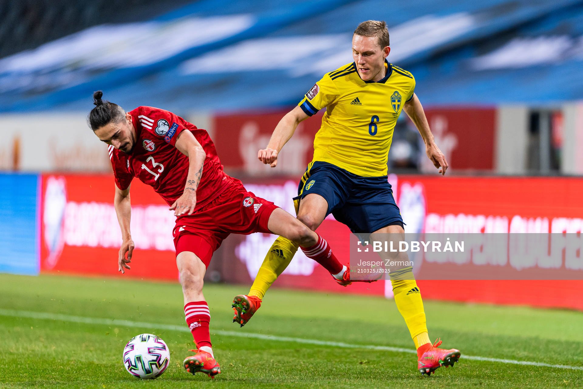 Grigol Chabradze of Georgia and Ludwig Augustinsson of