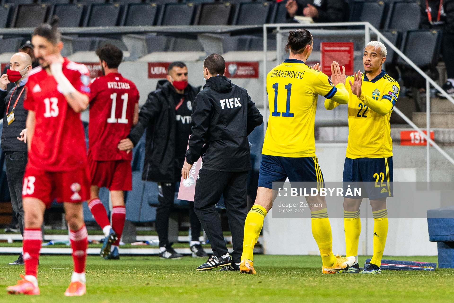 Zlatan Ibrahimovic is substituted for Robin Quaison of