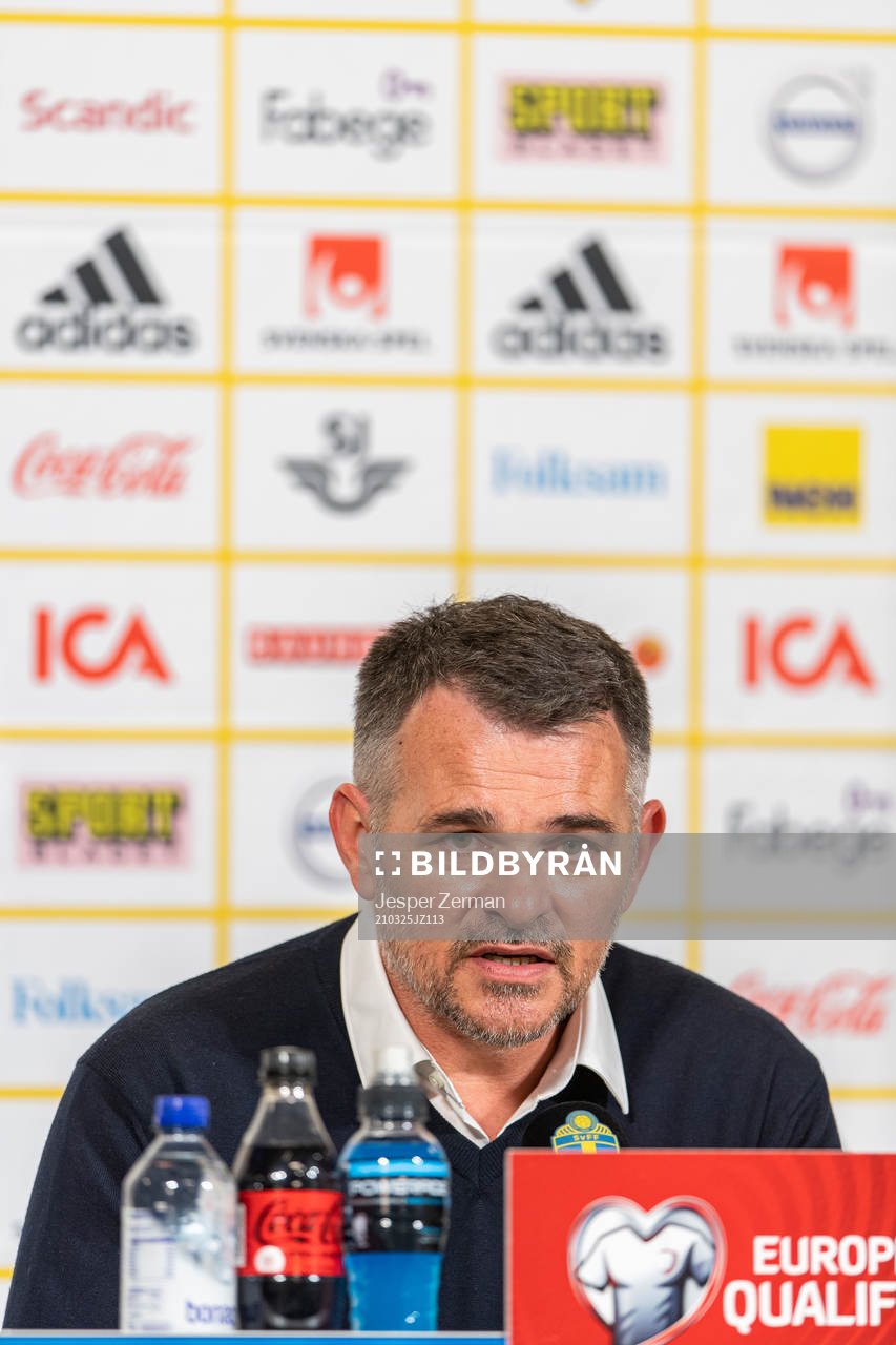 Willy Sagnol, head coach of Georgia