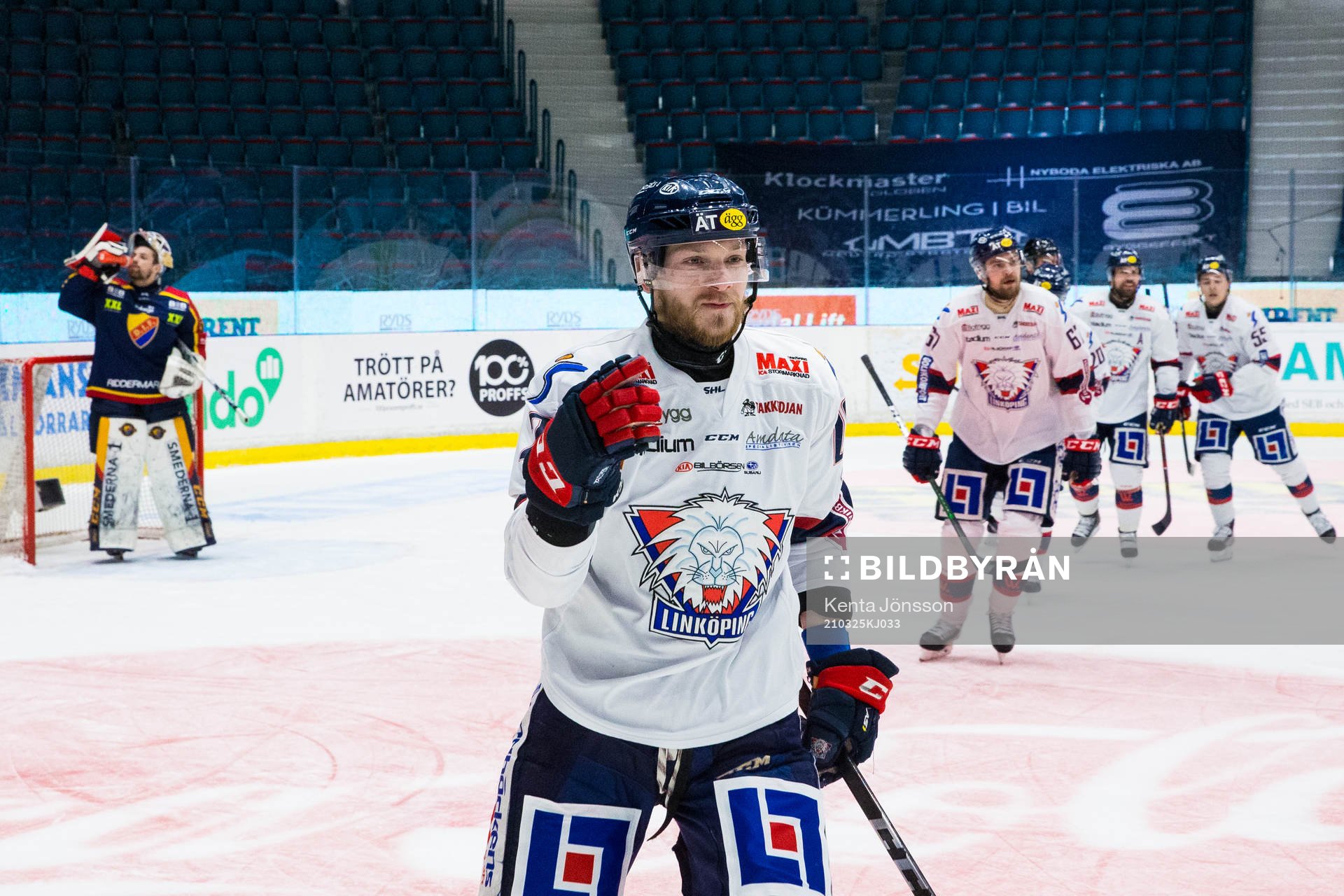 Linköpings Jaakko Rissanen jublar