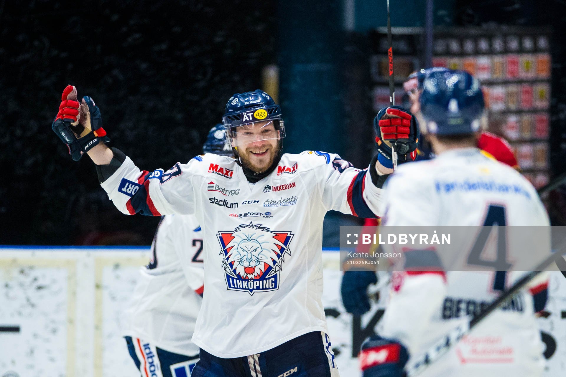 Linköpings Jaakko Rissanen jublar
