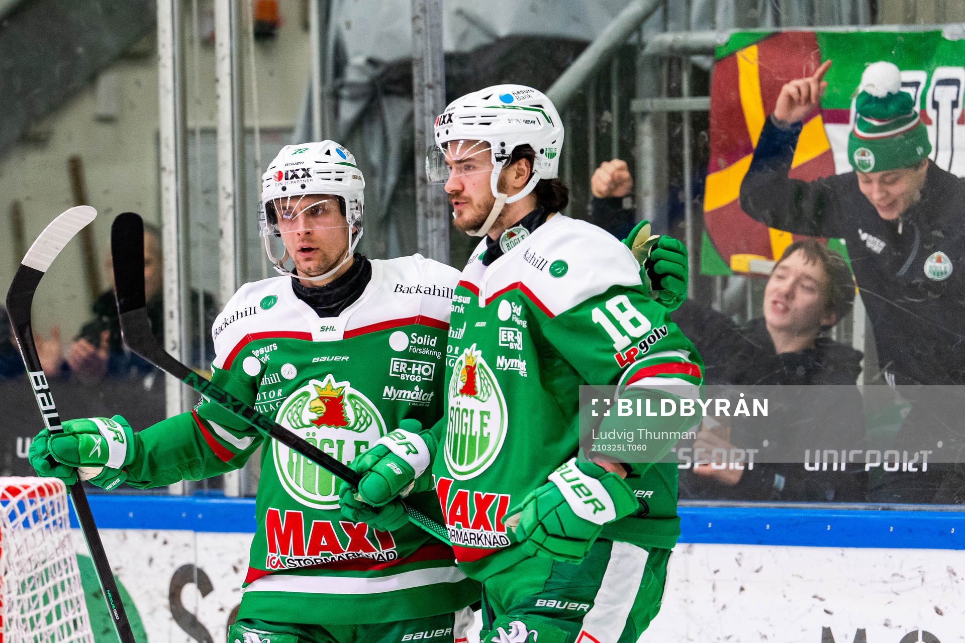 Daniel Zaar och Dennis Everberg jublar
