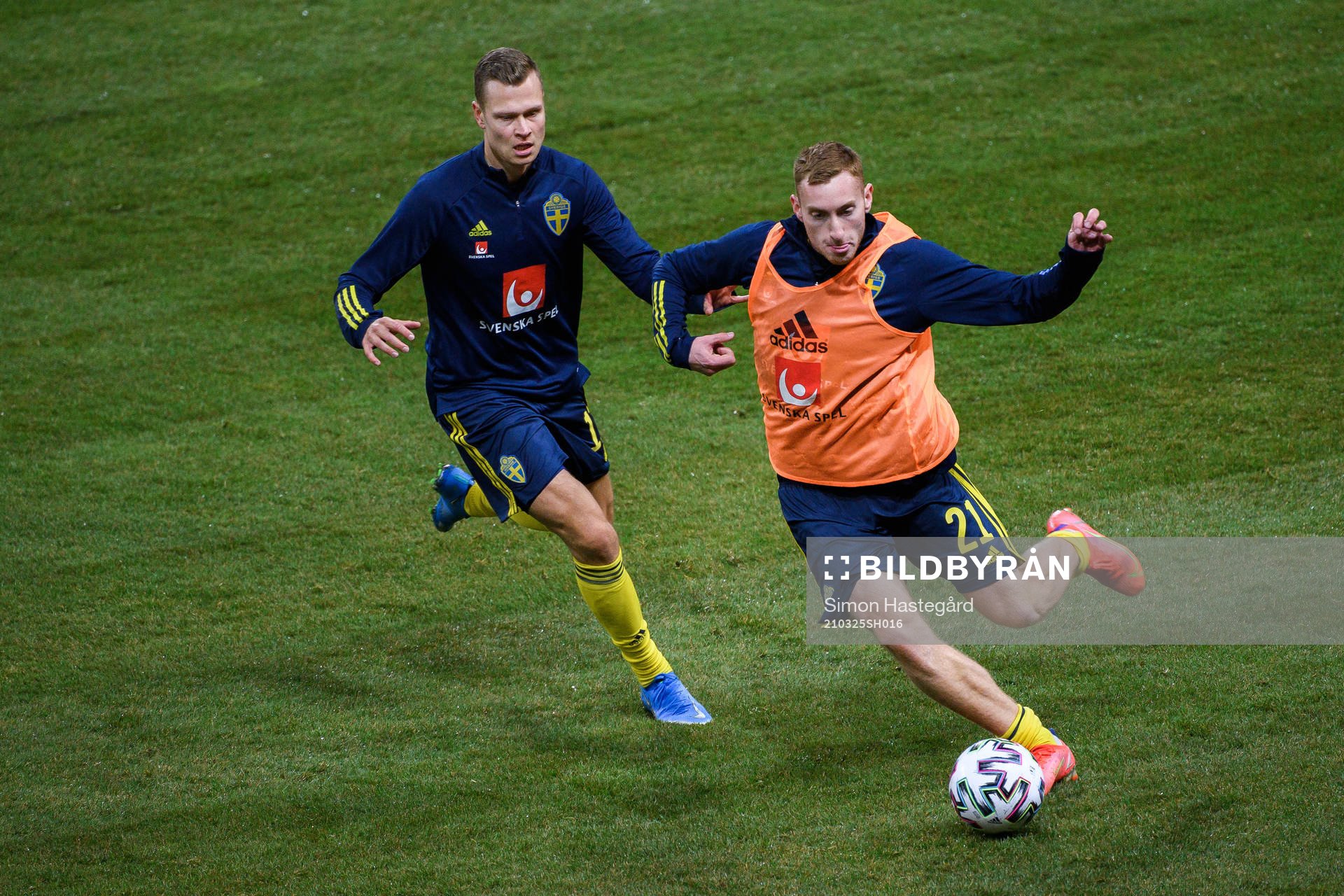 Viktor Claesson and Dejan Kulusevski of Sweden