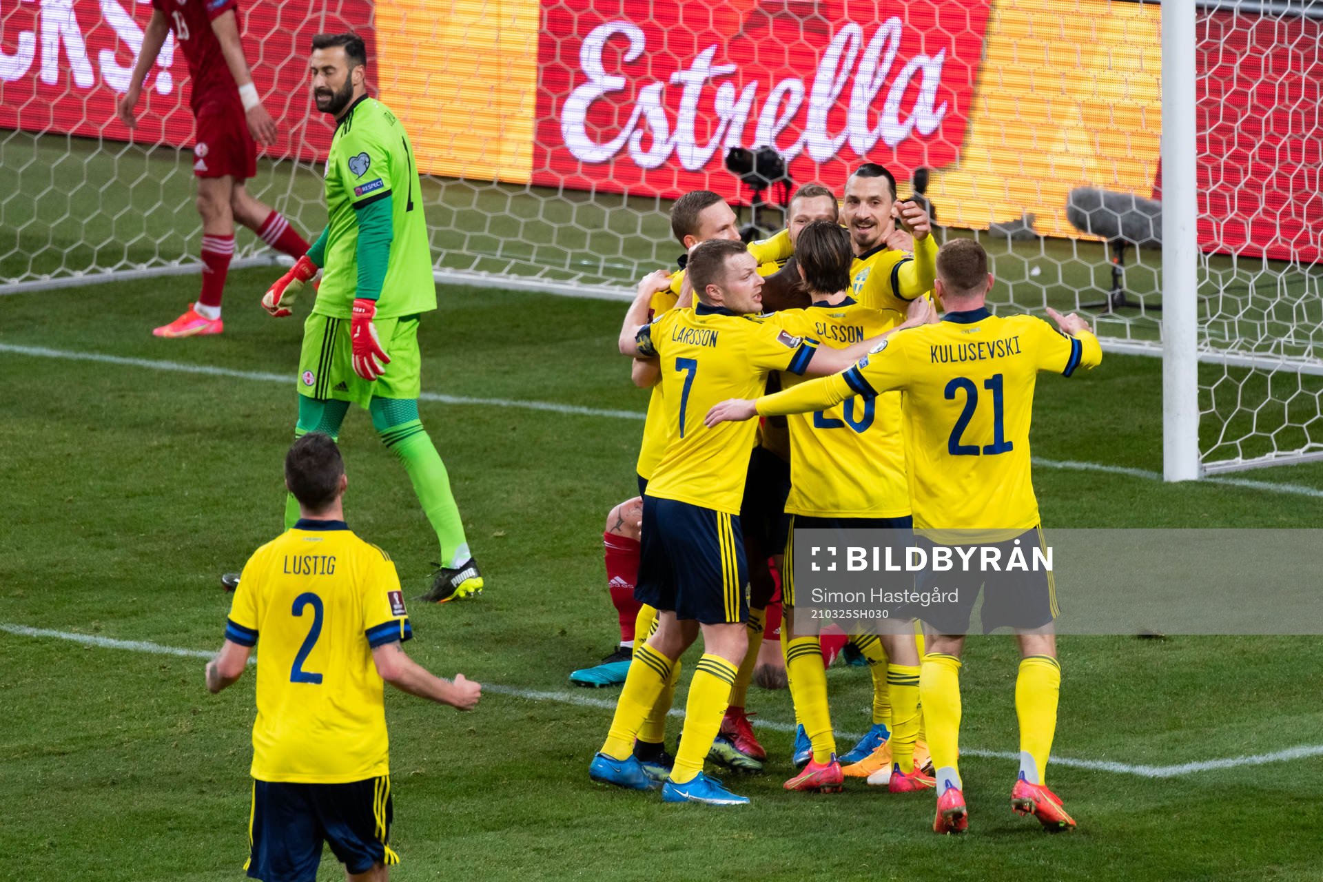 The players of Sweden celebrate