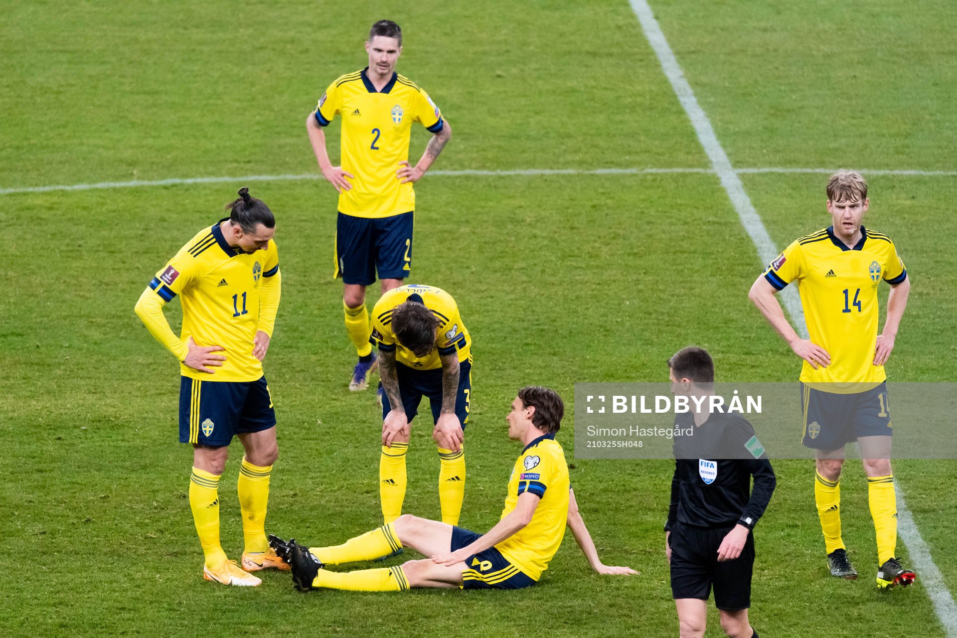 Albin Ekdal of Sweden is injured