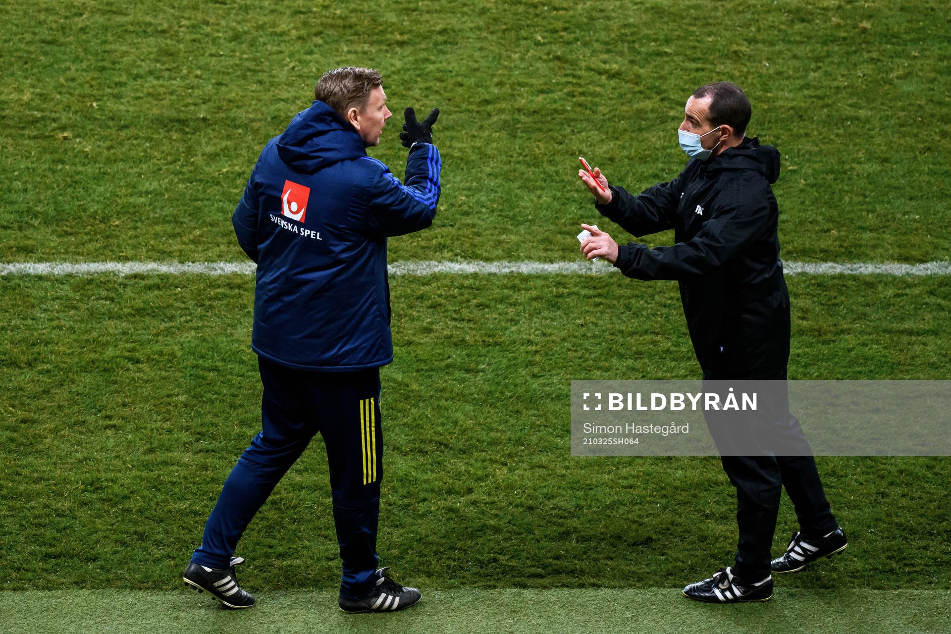 Assistant coach Peter Wettergren of Sweden
