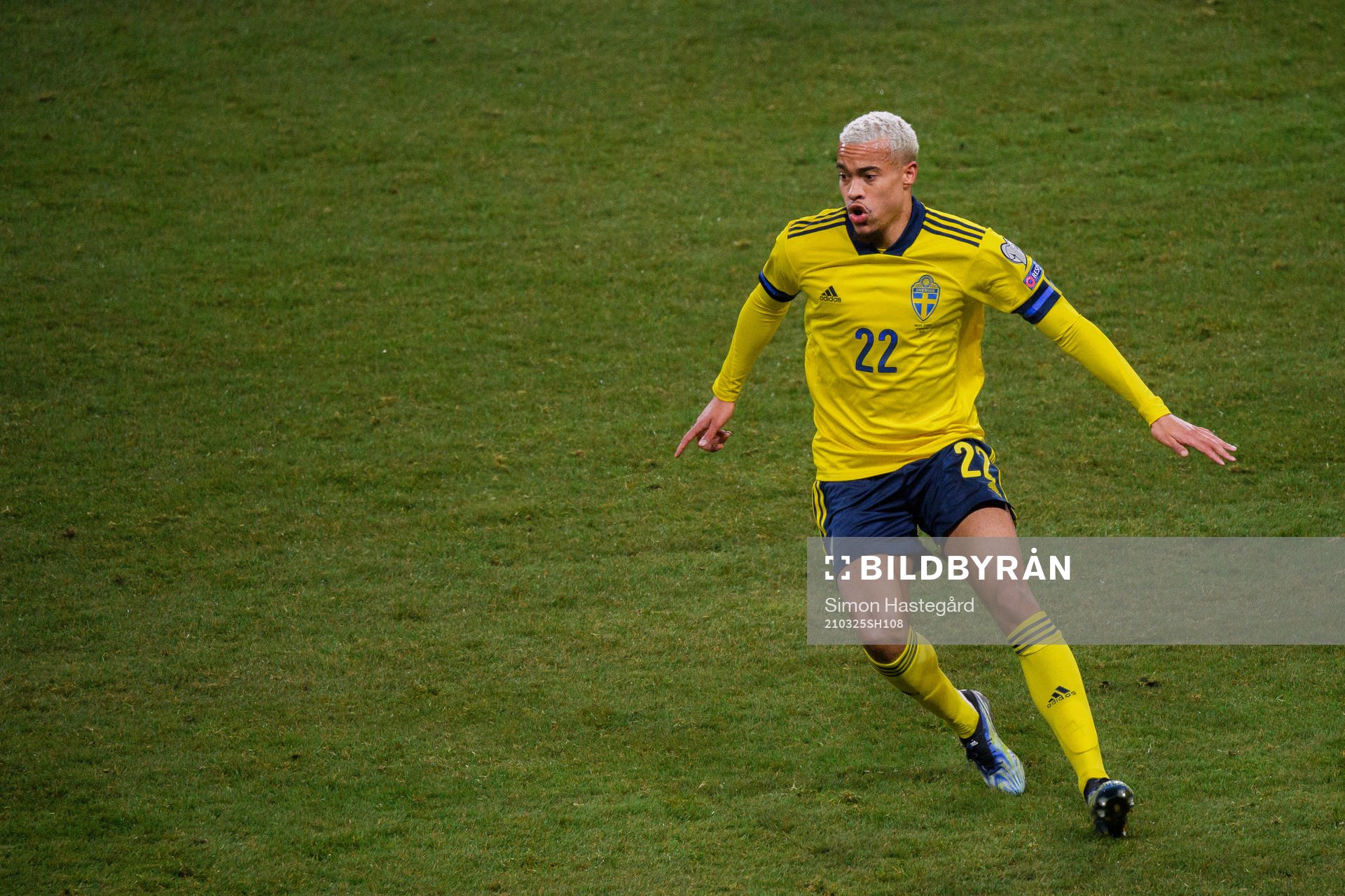Robin Quaison of Sweden
