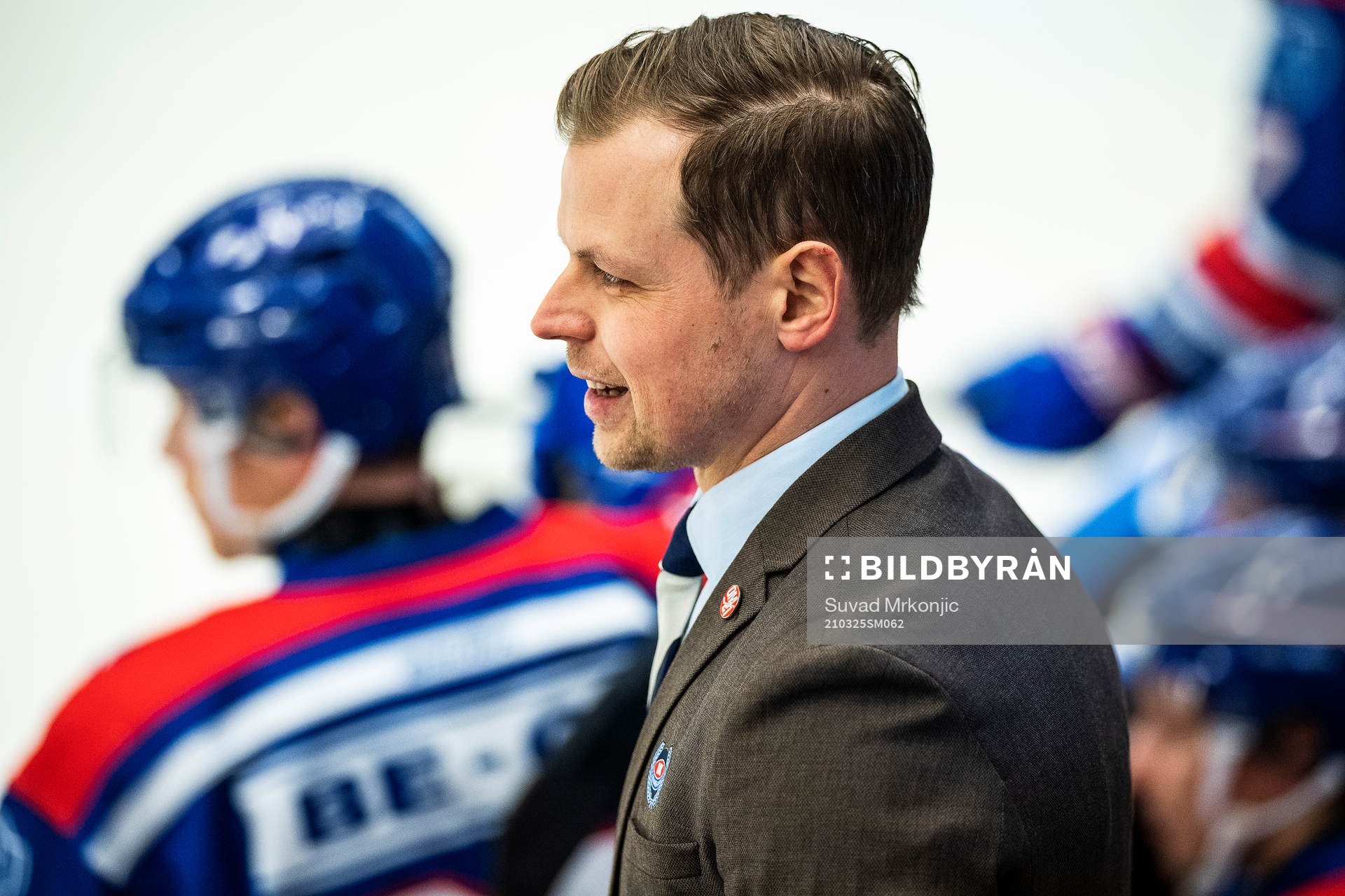Oskarshamns tränare Martin Filander jublar