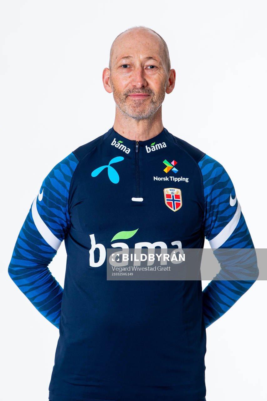 Leif Arne Lystad, manual therapist of the Norwegian