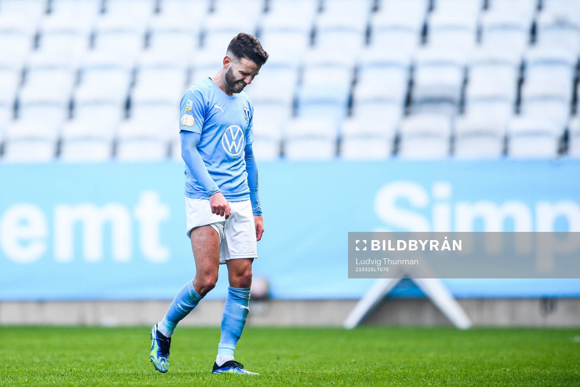 Malmö FFs Erdal Rakip lämnar planen