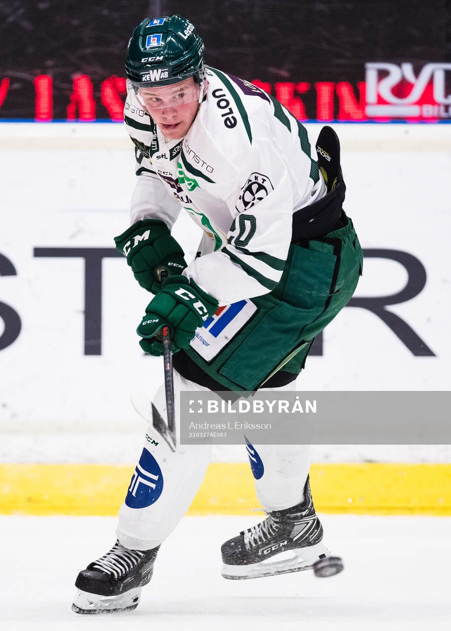 Färjestads Olle Lycksell