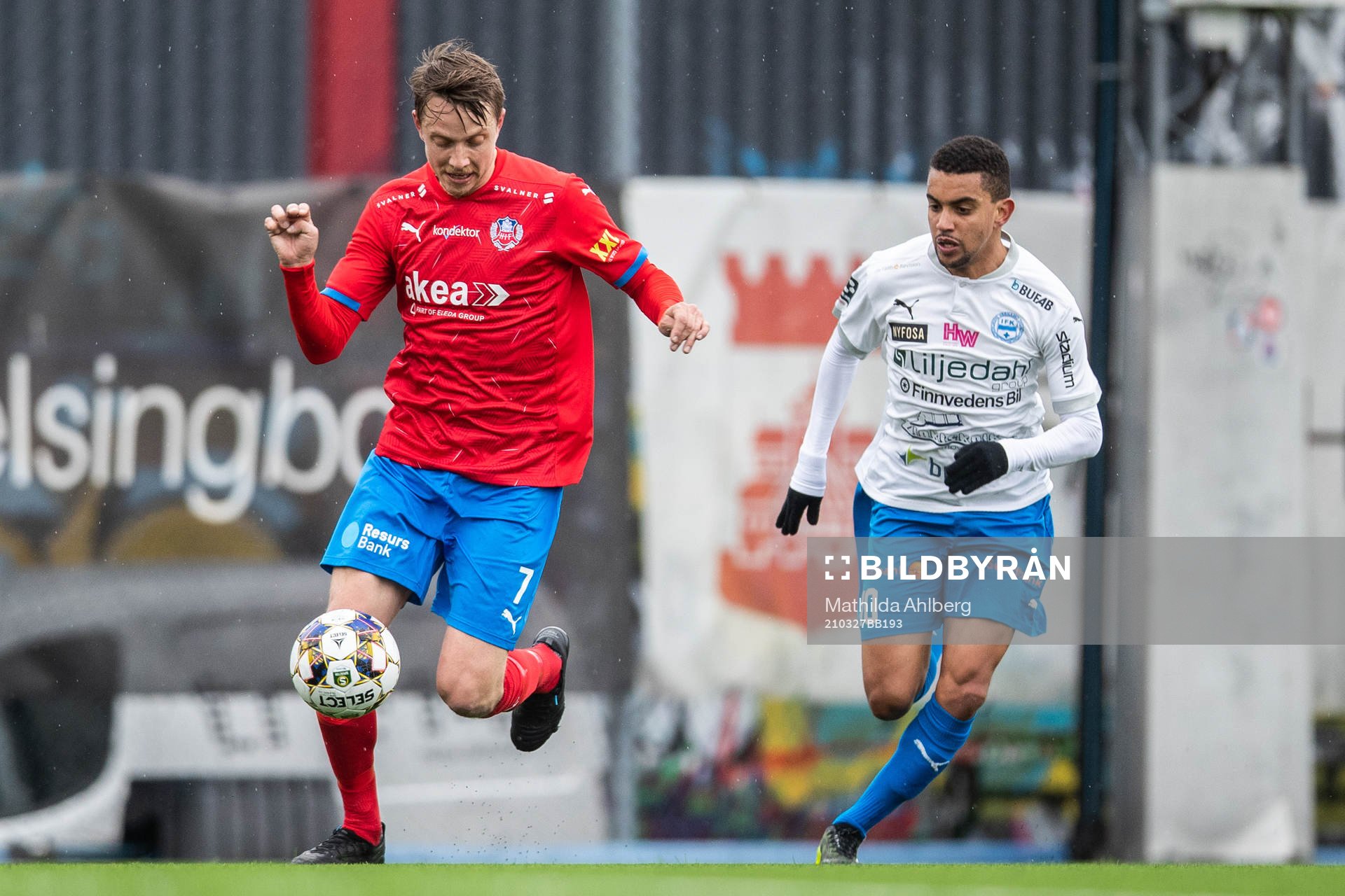 Helsingborgs Viktor Lundberg och Värnamos Erick Brendon