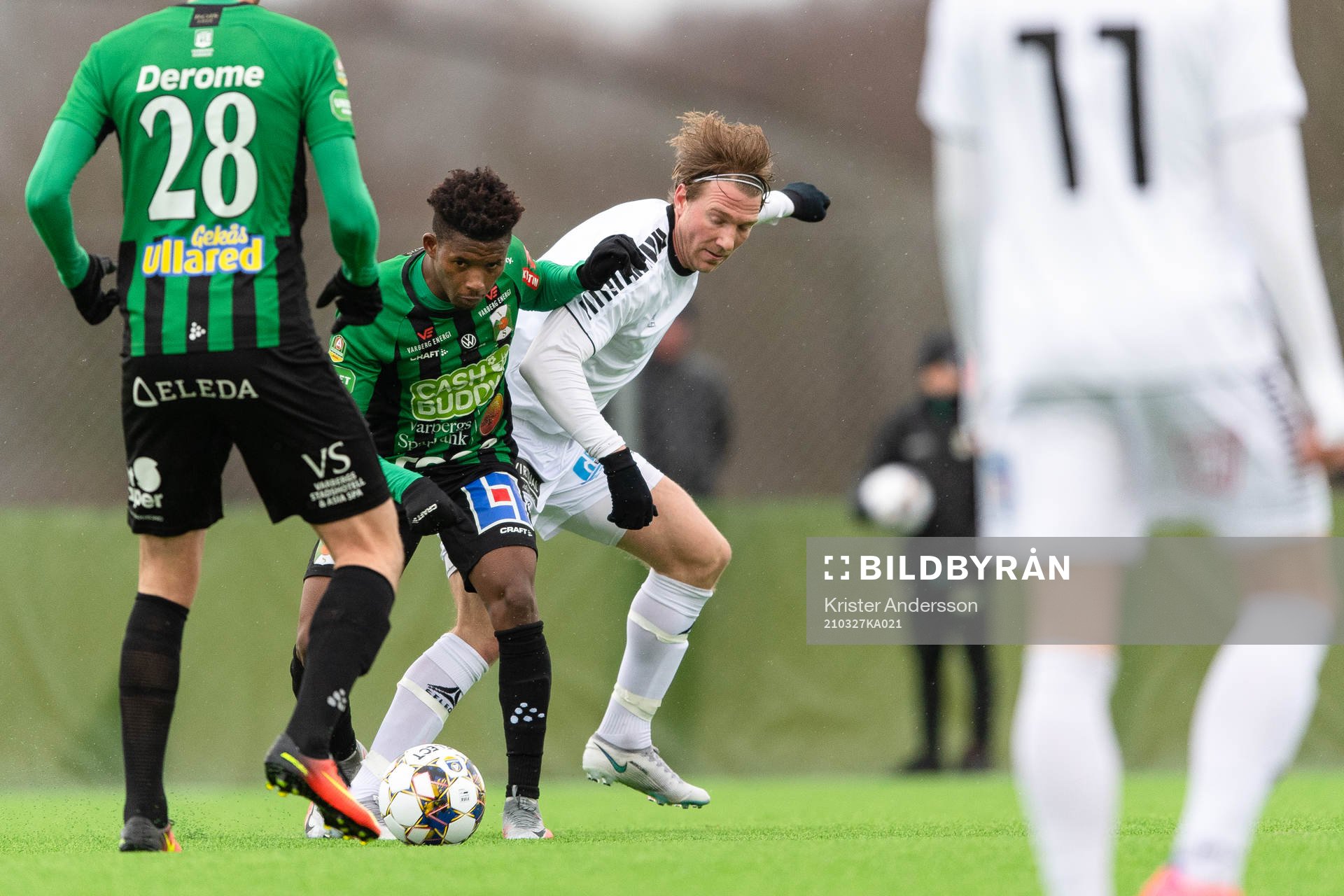 Varbergs Adama Fofana och August Wängberg