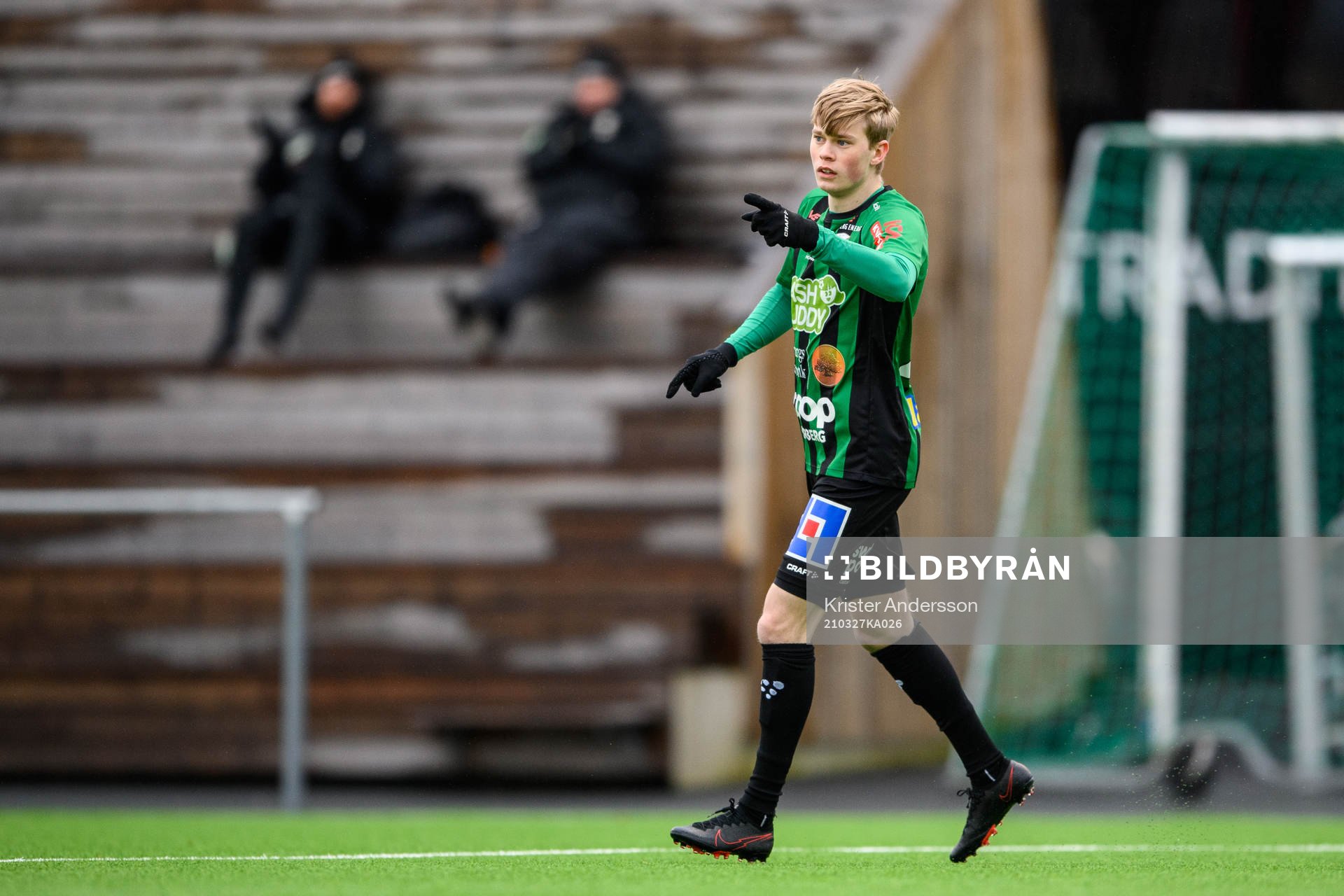Varbergs Gustav Nordh jublar efter 1-0 under träningsmatchen i fotboll mellan Varberg och GAIS den 27 mars 2021 i Varberg. 