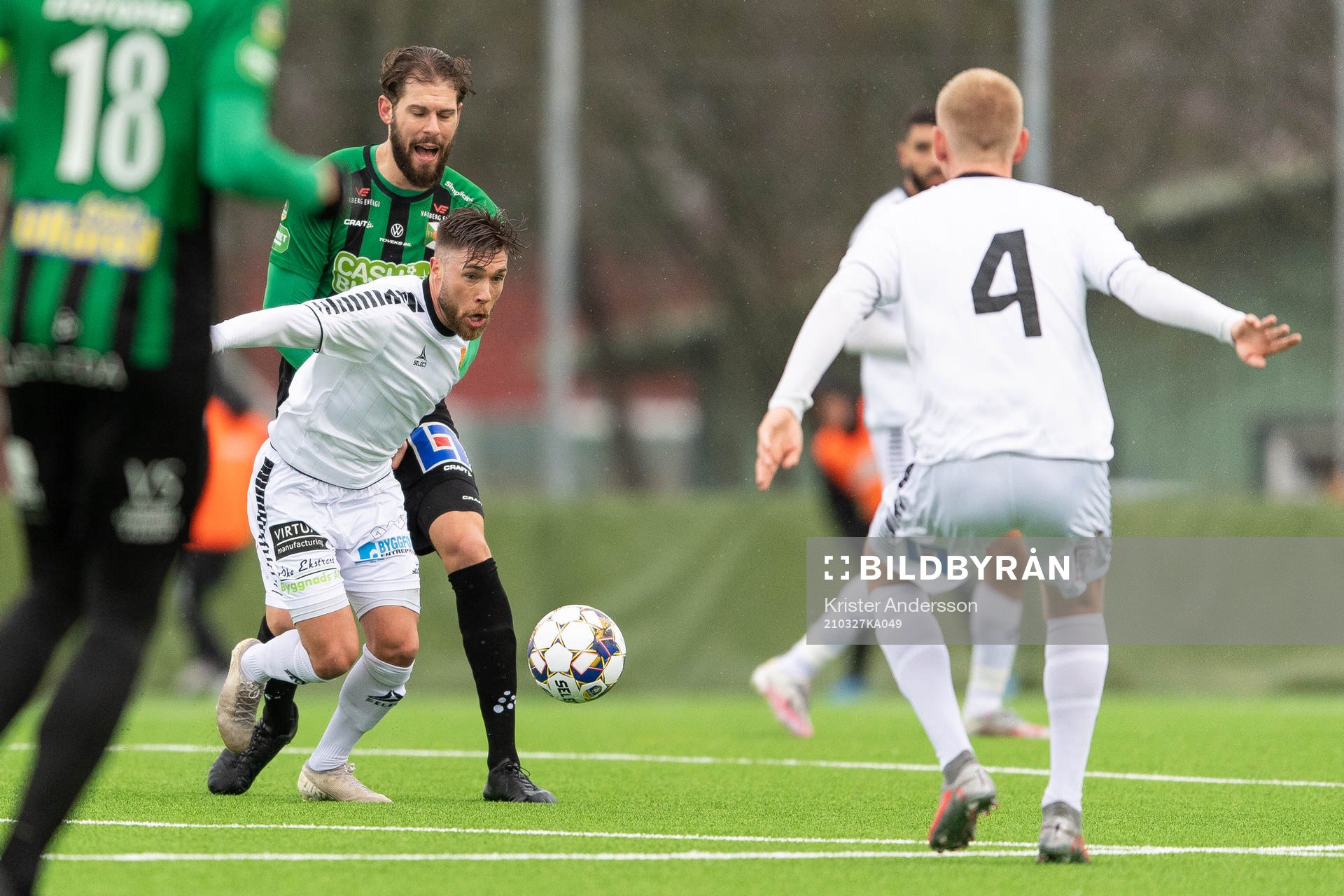 GAIS Nikola Ladan och Varbergs Robin Simovic