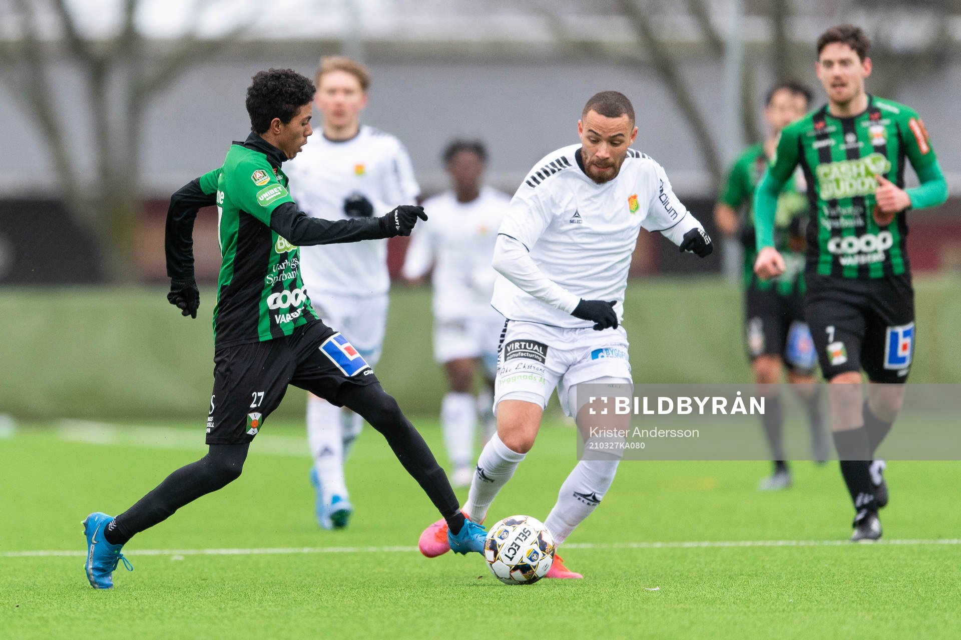 Varbergs Tashreeq Matthews och GAIS Nikola Ladan