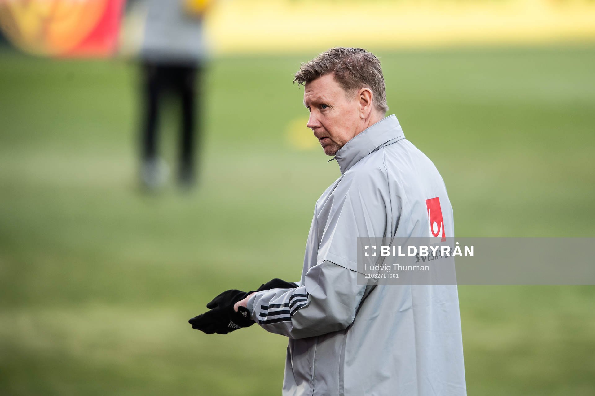 assistant coach Peter Wettergren of the Swedish national