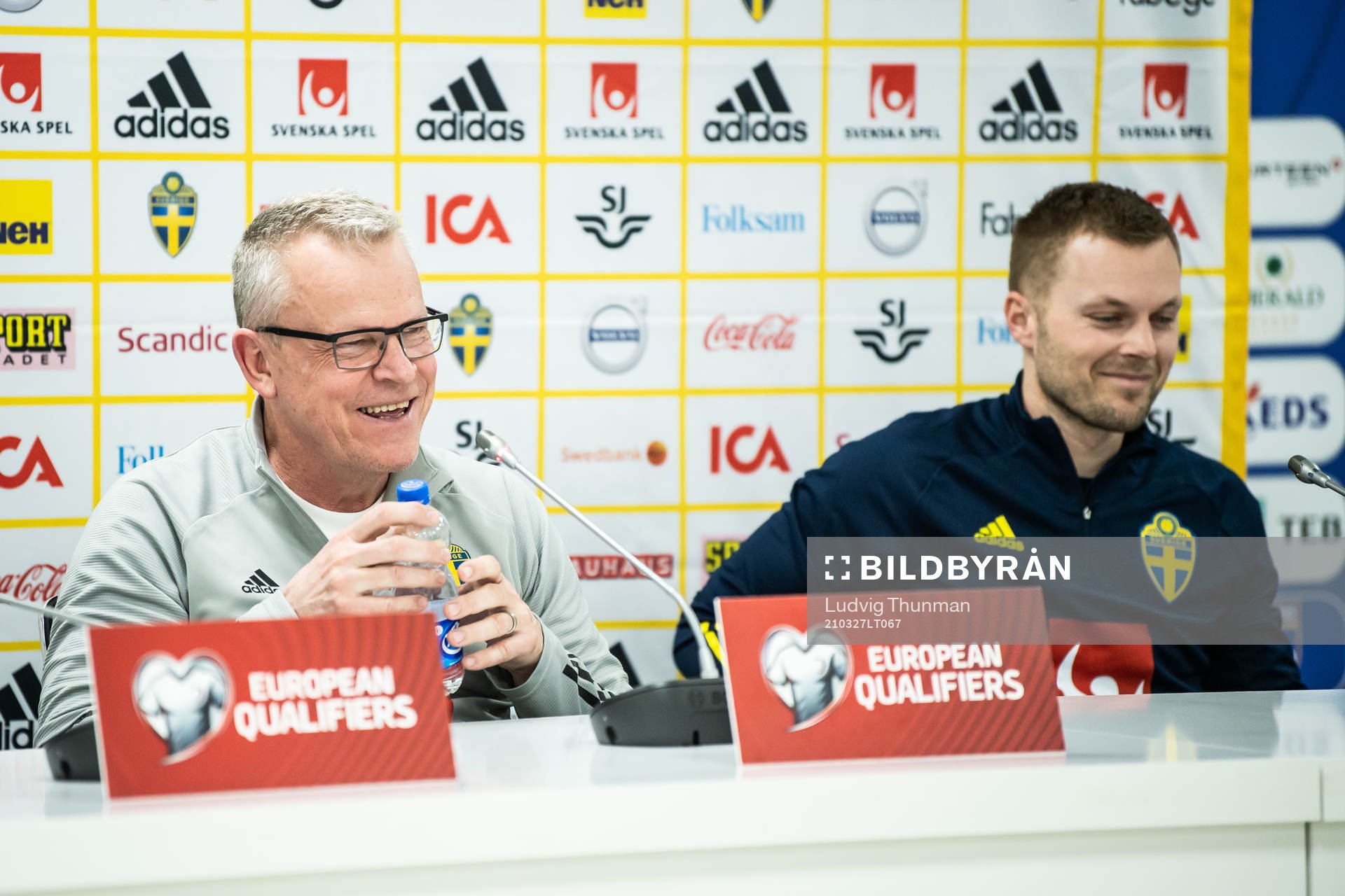 Janne Andersson, head coach and Sebastian Larsson of the