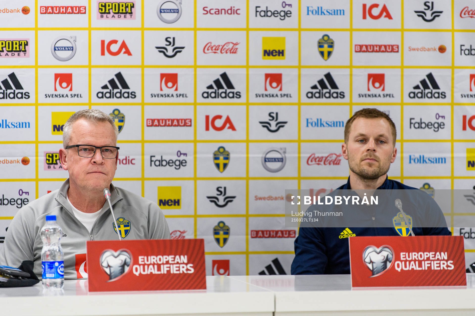 Janne Andersson, head coach and Sebastian Larsson of the