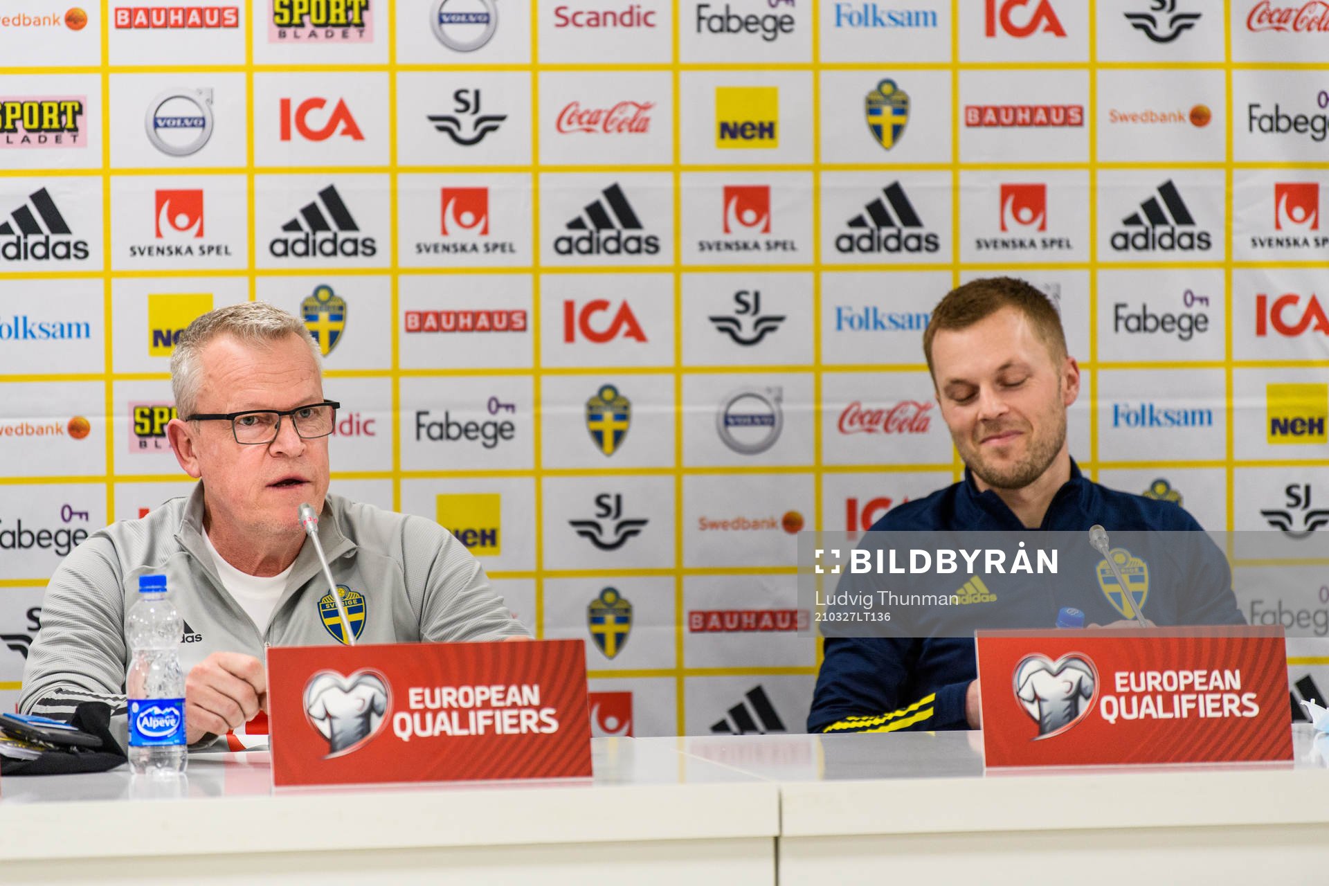 Janne Andersson, head coach and Sebastian Larsson of the