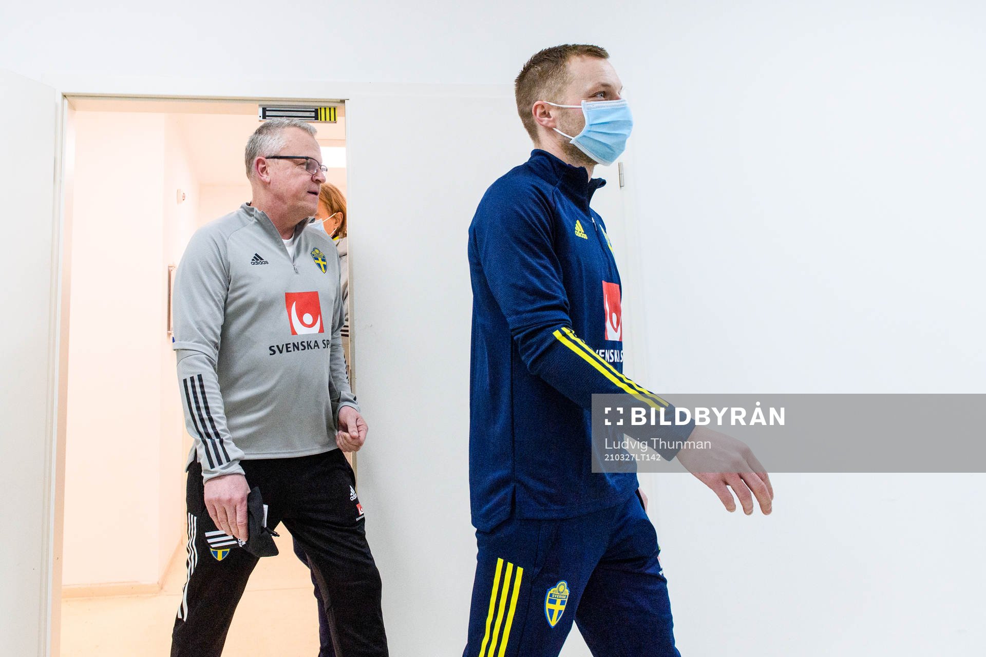 Janne Andersson, head coach and Sebastian Larsson of the