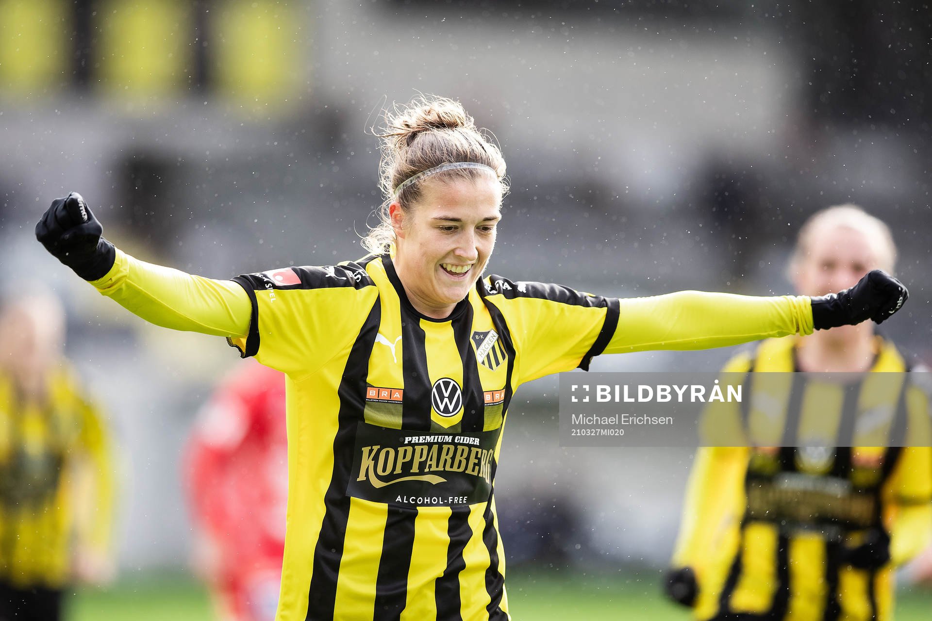 Häckens Filippa Angeldahl jublar efter 3-1 under fotbollsmatchen i Svenska Cupen mellan Häcken och Linköping den 27 mars 2021 i Göteborg.