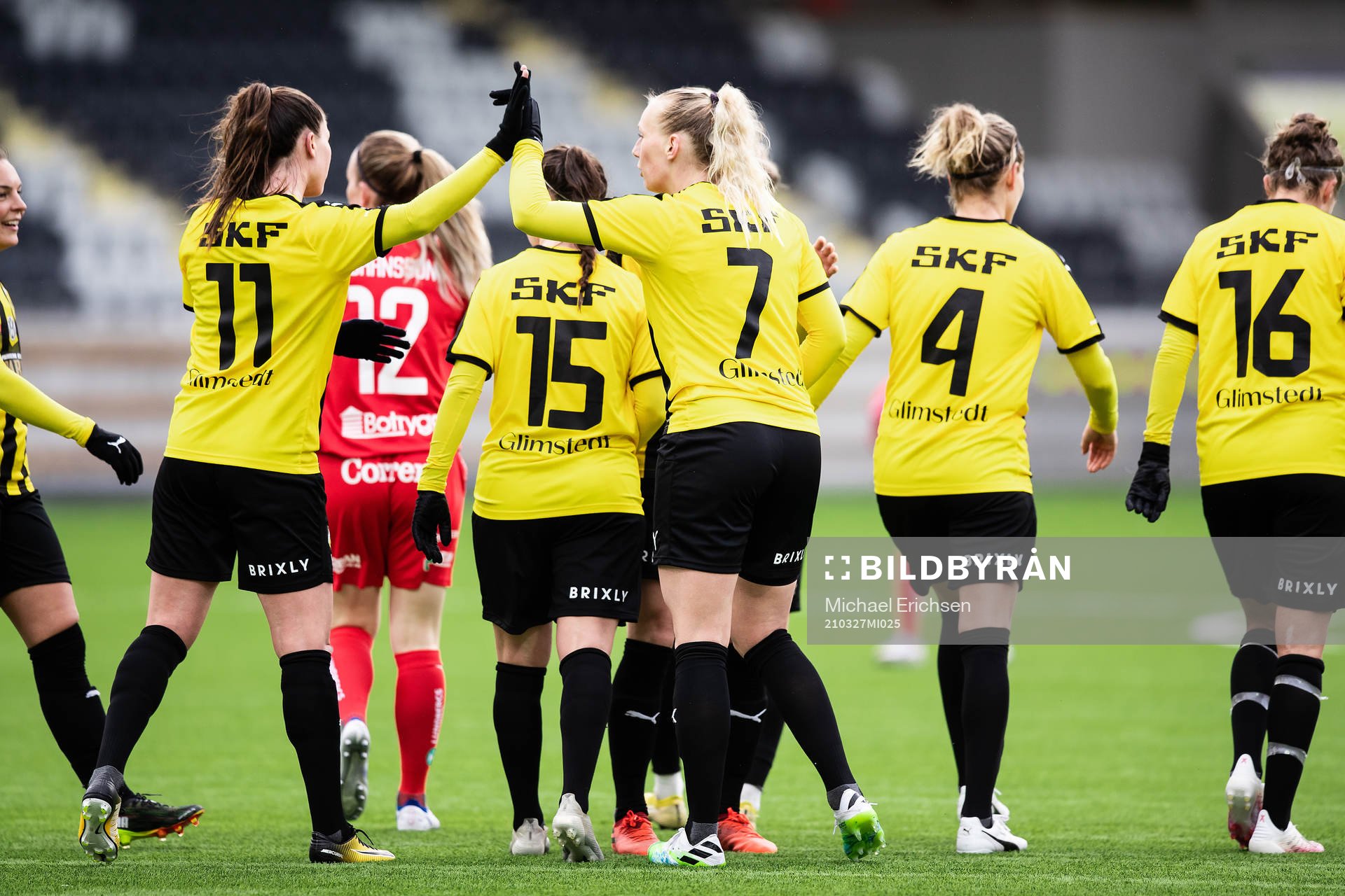 Häckens Stina Blackstenius jublar