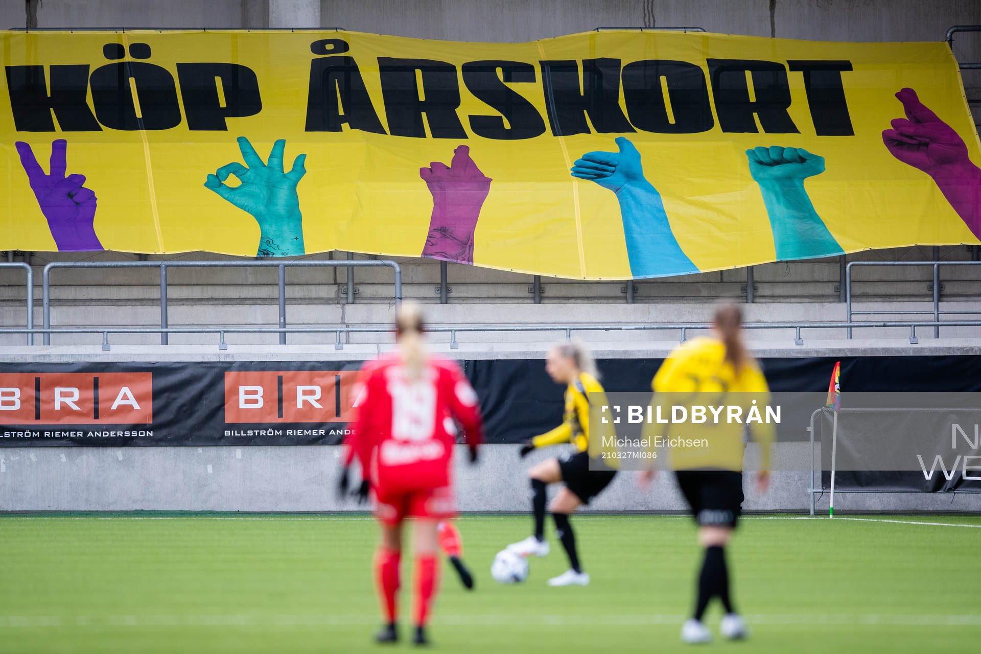 En banderoll på läktarna