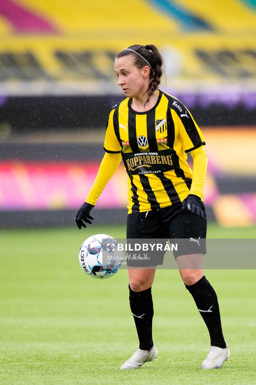 Häckens Julia Zigiotti Olme