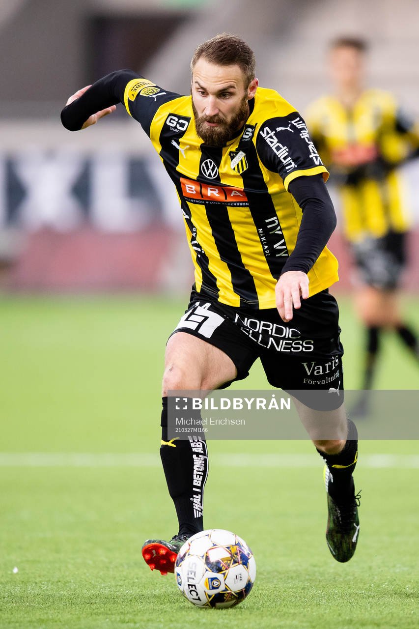 Häckens Oskar Sverrisson