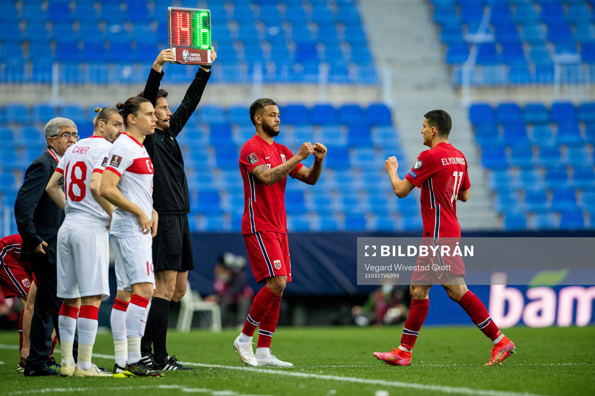 Joshua King and Mohamed «Moi» Elyounoussi of Norway during the FIFA World Cup Qualifier football match between Norway and Turkey on March 27, 2021 in Malaga.