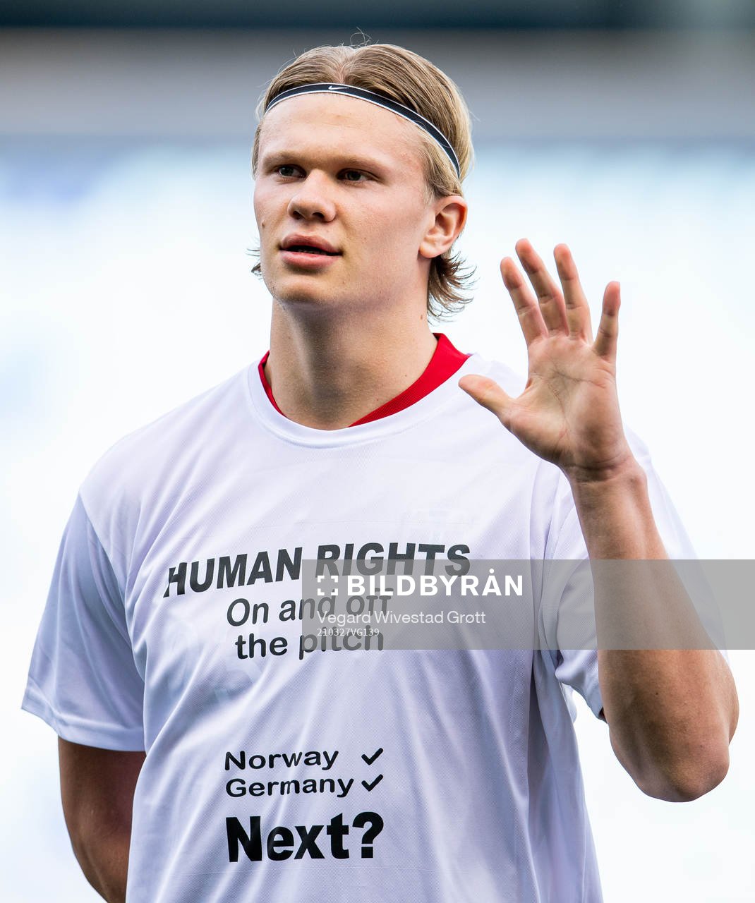 Erling Braut Haaland of Norway wearing a t-shirt with the